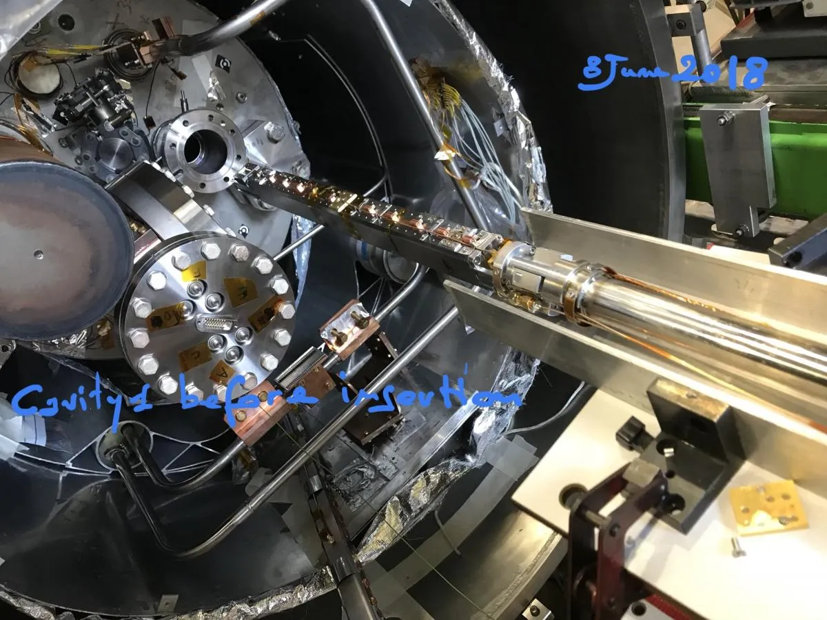Experimental searches for solar and dark matter axions