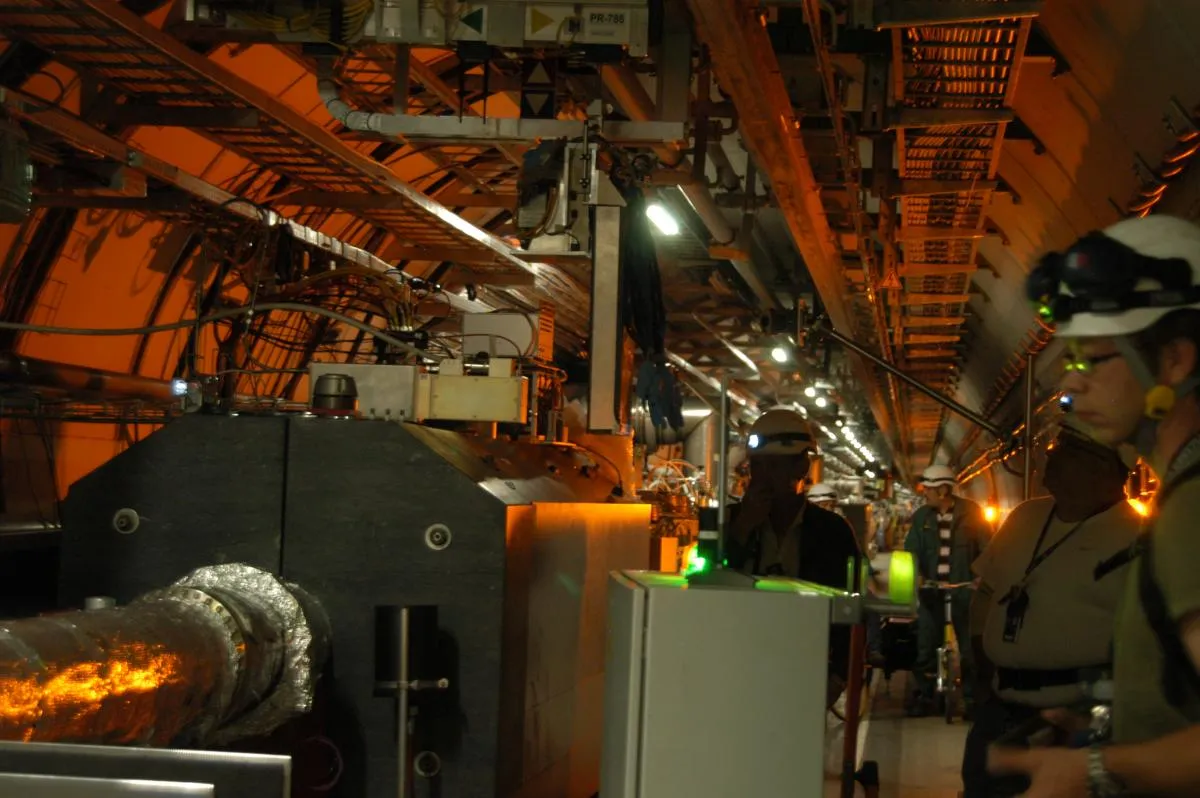 LHCf  sheds light on hadronic interaction models