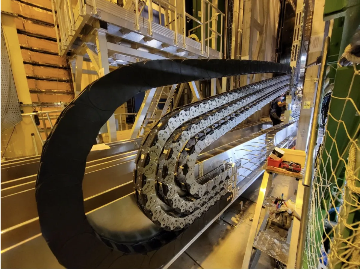 Installation of the critical first half of the LHCb SciFi detector progresses