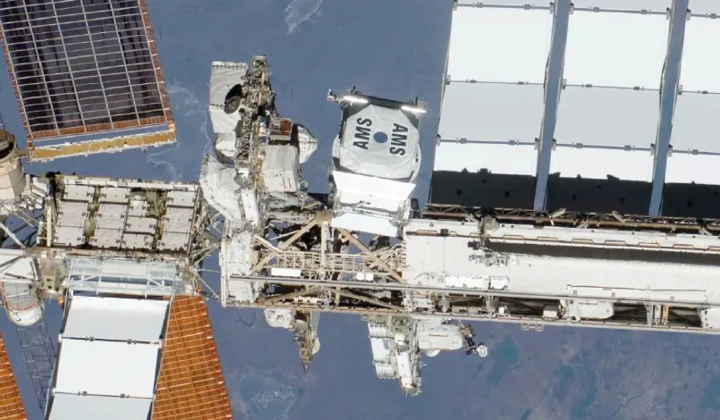 10 Years of operating the Alpha Magnetic Spectrometer on the International Space Station