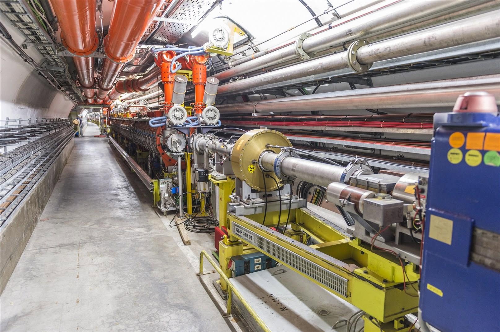 From beam dumps to missing energy: the SPS search for hidden particles